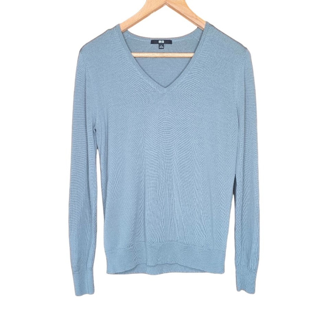 Uniqlo Blue V-Neck Wool Sweater‎ Extra Fine Merino Women L Minimalist Classic